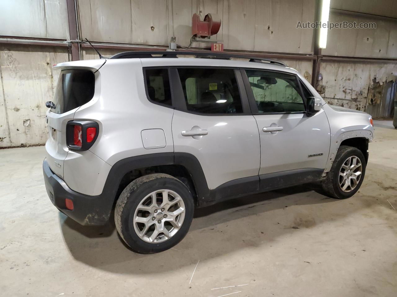 2017 Jeep Renegade Latitude Silver vin: ZACCJBBB3HPF19442