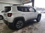 2017 Jeep Renegade Latitude Серебряный vin: ZACCJBBB5HPF33231