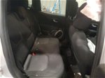 2017 Jeep Renegade Latitude Серебряный vin: ZACCJBBB6HPF95088