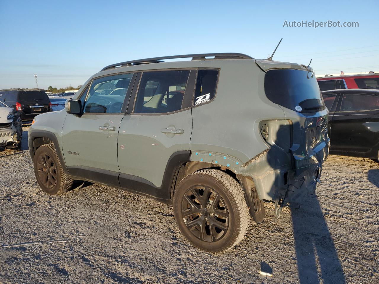 2017 Jeep Renegade Latitude Gray vin: ZACCJBBB8HPE63899