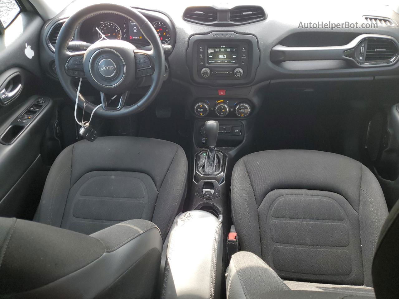 2017 Jeep Renegade Latitude Silver vin: ZACCJBBB8HPF02801