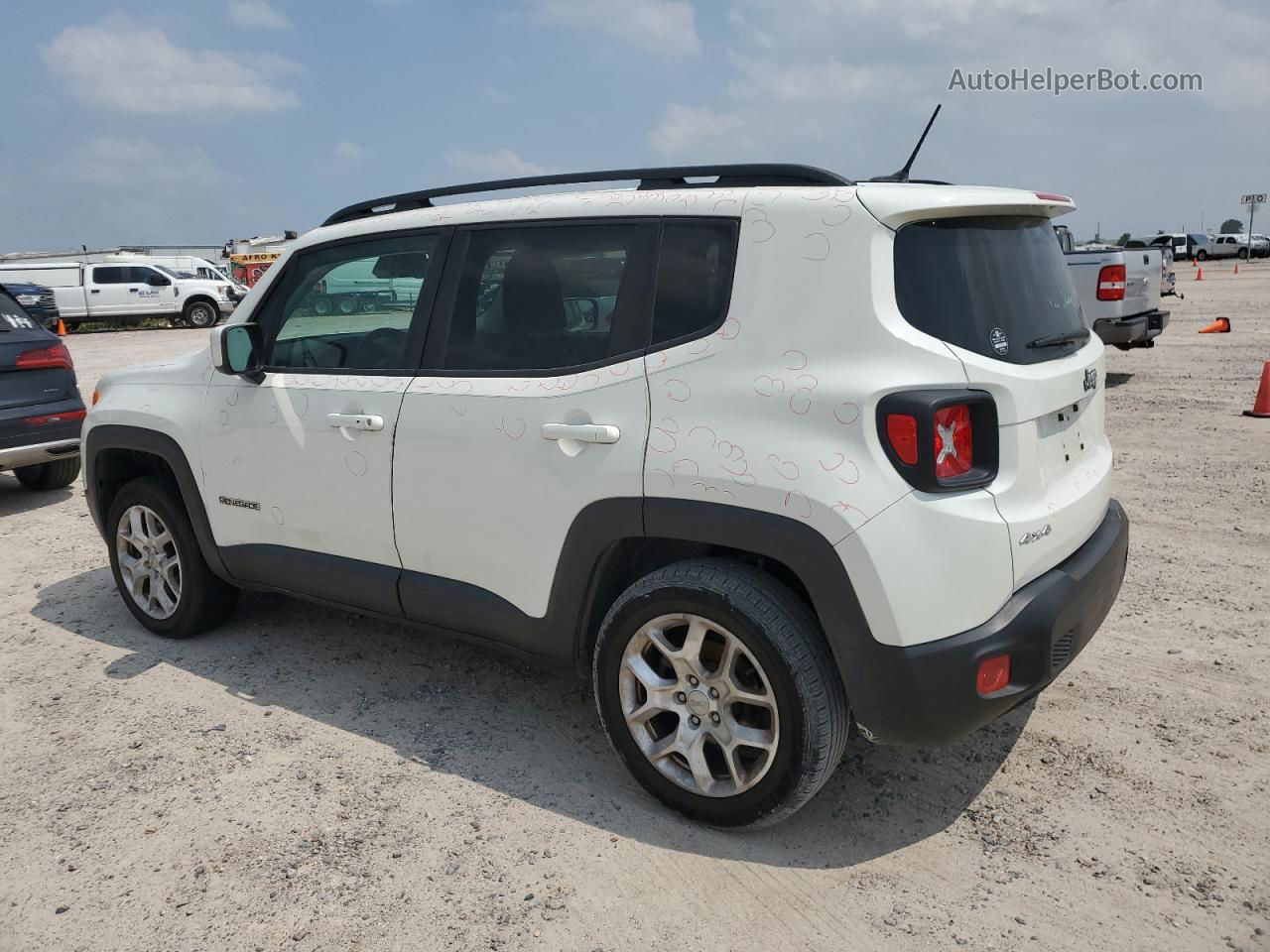 2017 Jeep Renegade Latitude White vin: ZACCJBBB9HPF43678