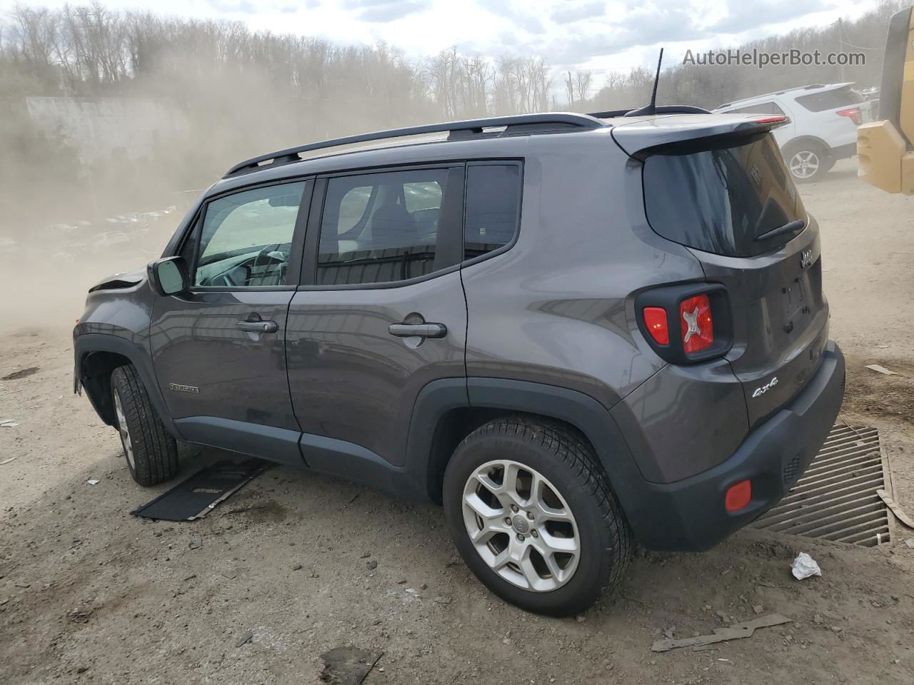 2018 Jeep Renegade Latitude Charcoal vin: ZACCJBBB9JPH66227