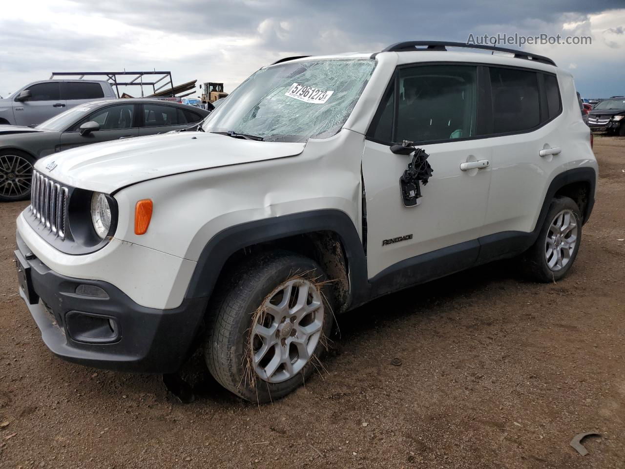 2018 Jeep Renegade Latitude White vin: ZACCJBBB9JPJ16102