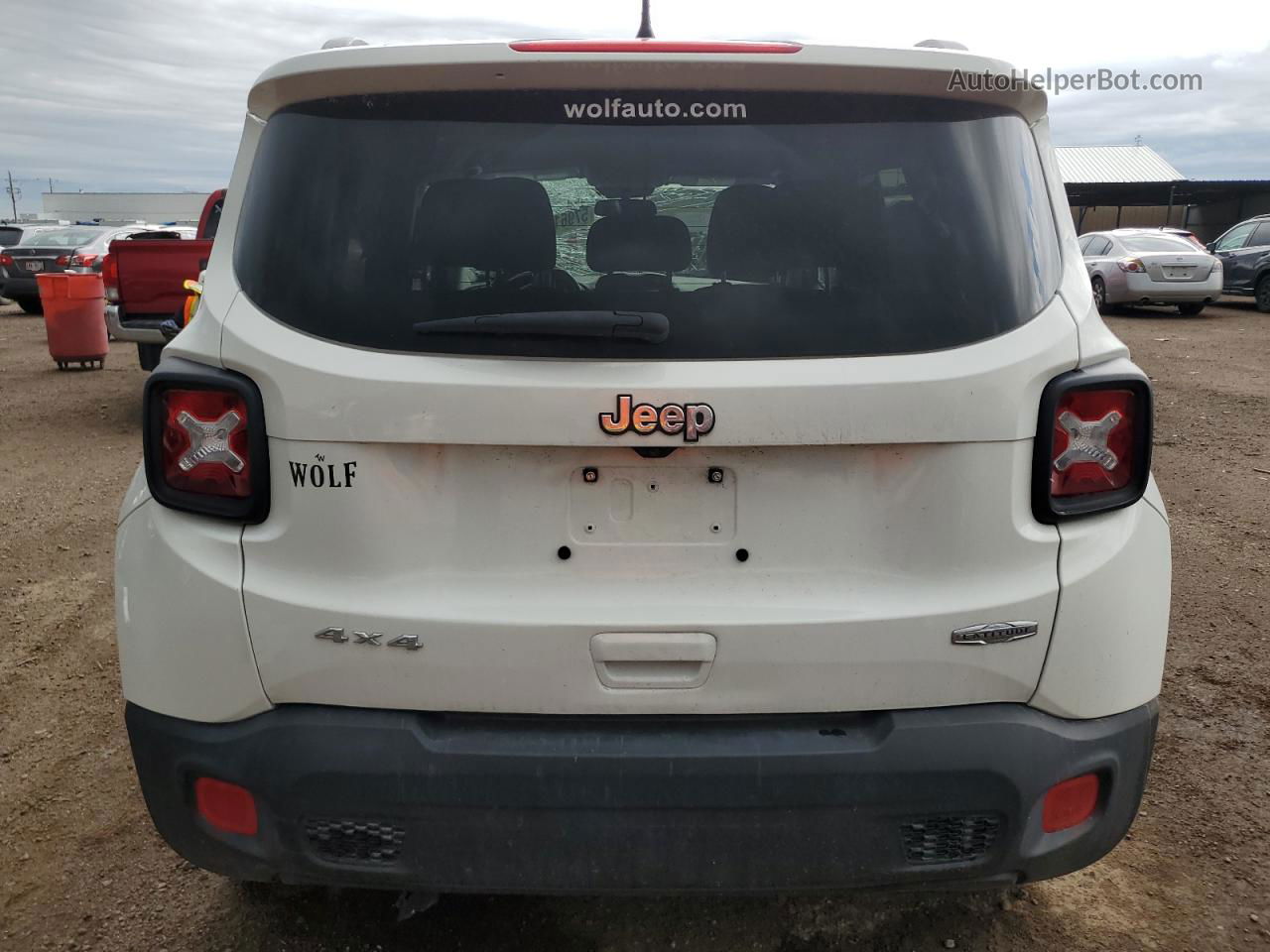 2018 Jeep Renegade Latitude White vin: ZACCJBBB9JPJ16102