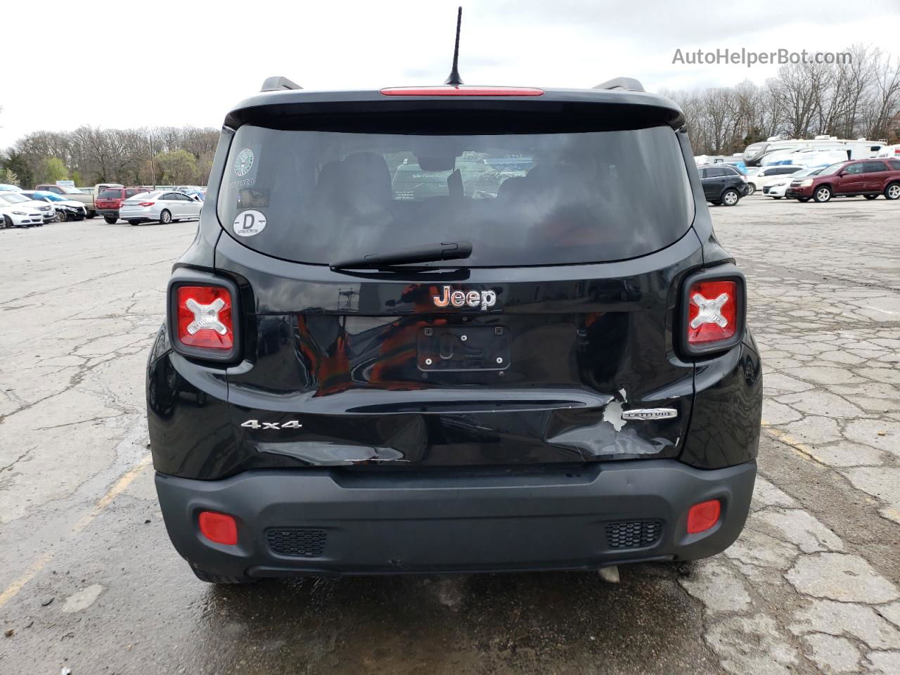 2015 Jeep Renegade Latitude Черный vin: ZACCJBBH5FPC08208