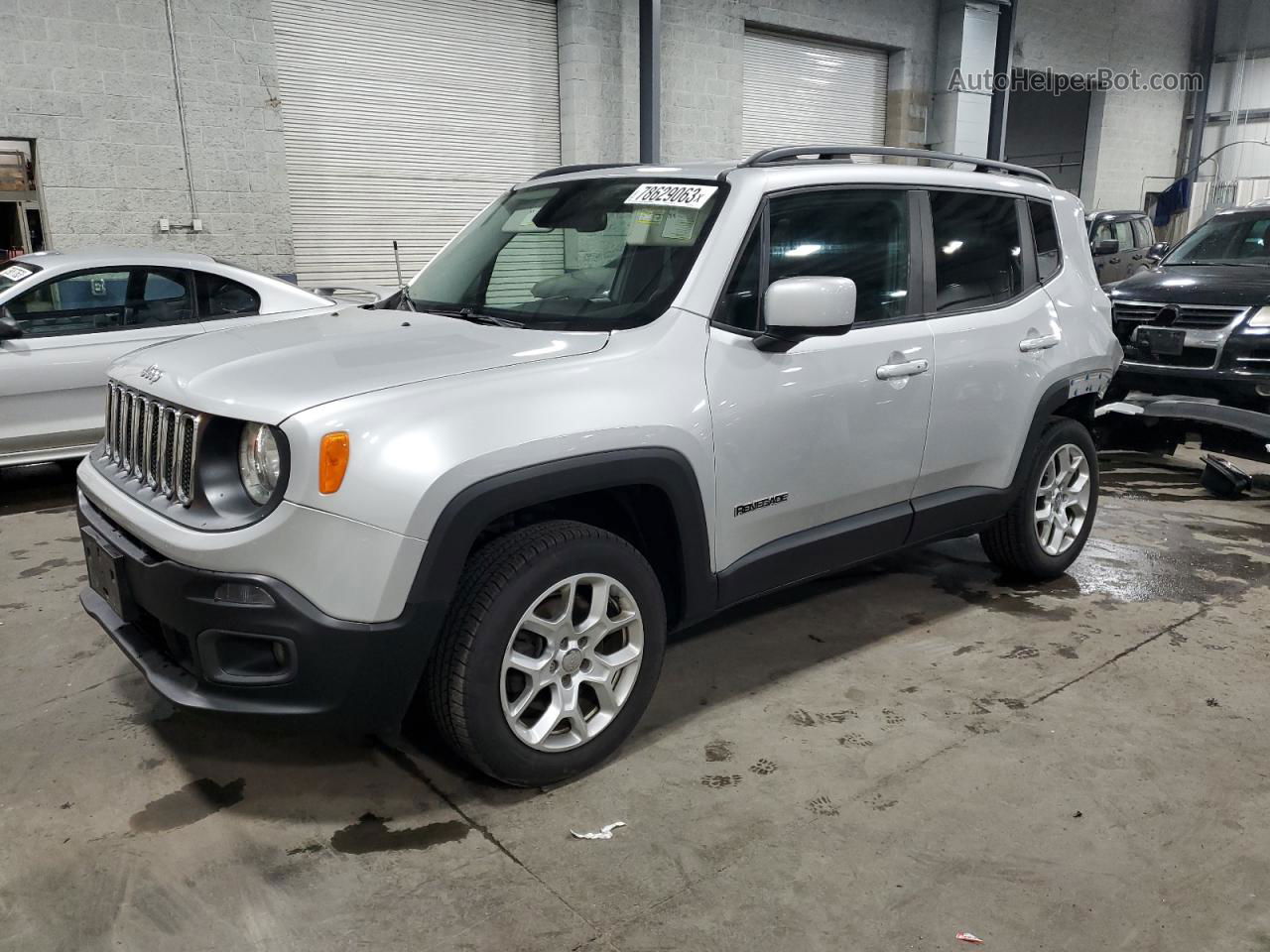 2015 Jeep Renegade Latitude Silver vin: ZACCJBBT0FPB55749