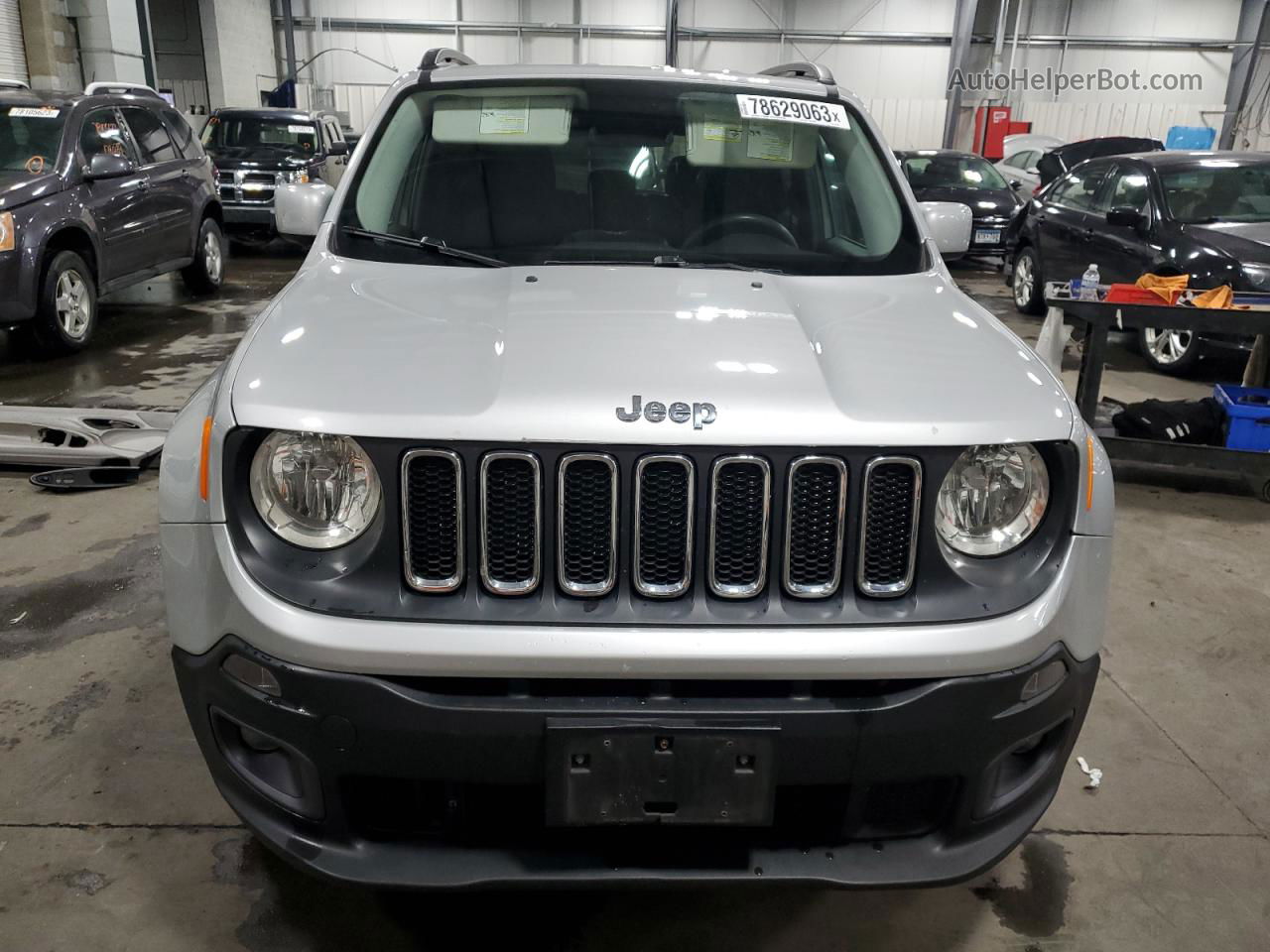 2015 Jeep Renegade Latitude Silver vin: ZACCJBBT0FPB55749