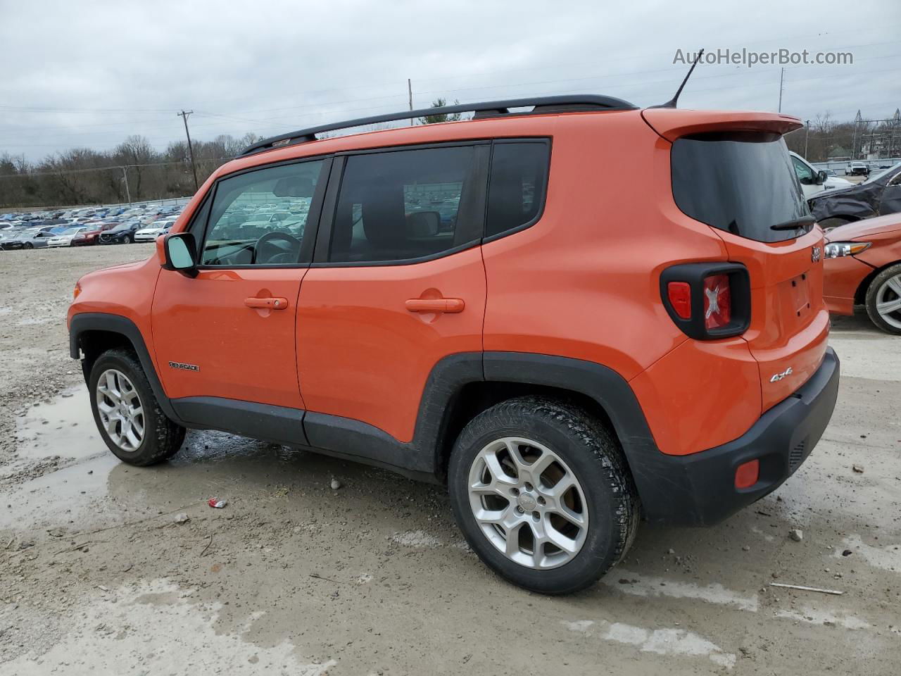 2015 Jeep Renegade Latitude Оранжевый vin: ZACCJBBT0FPB55779