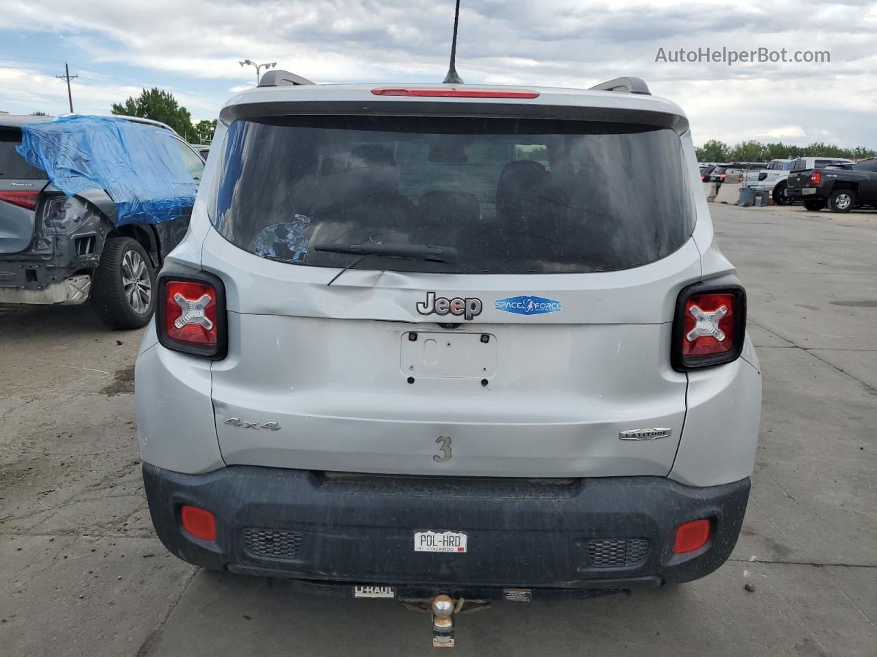 2015 Jeep Renegade Latitude Silver vin: ZACCJBBT0FPB56169