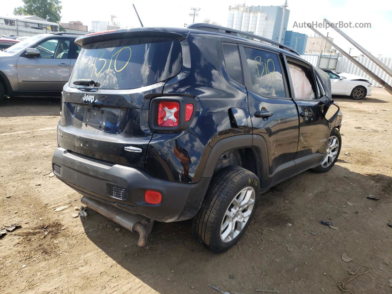 2015 Jeep Renegade Latitude Black vin: ZACCJBBT0FPB61270