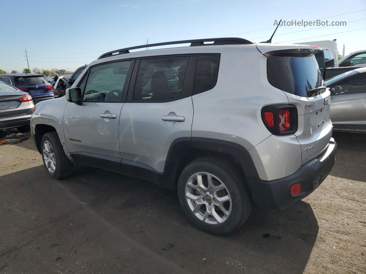 2015 Jeep Renegade Latitude Silver vin: ZACCJBBT0FPB62390