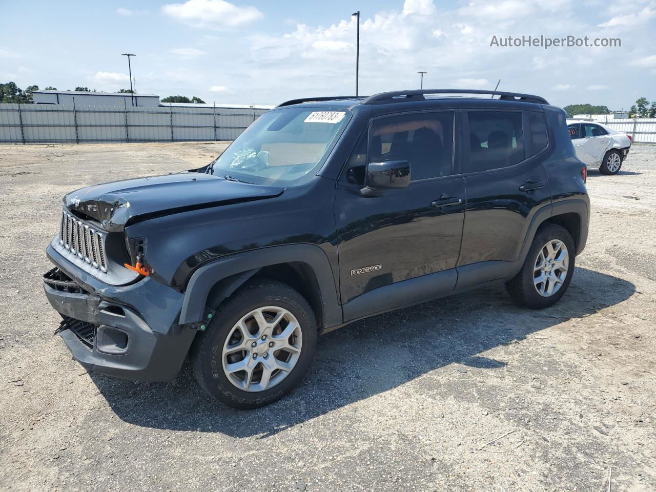 2015 Jeep Renegade Latitude Черный vin: ZACCJBBT0FPB69900