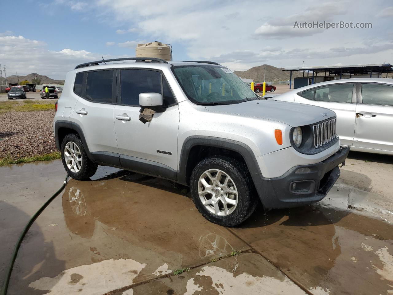 2015 Jeep Renegade Latitude Серый vin: ZACCJBBT0FPB73786