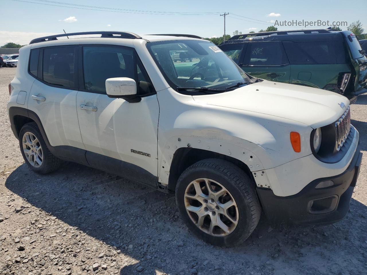 2015 Jeep Renegade Latitude White vin: ZACCJBBT2FPB40258