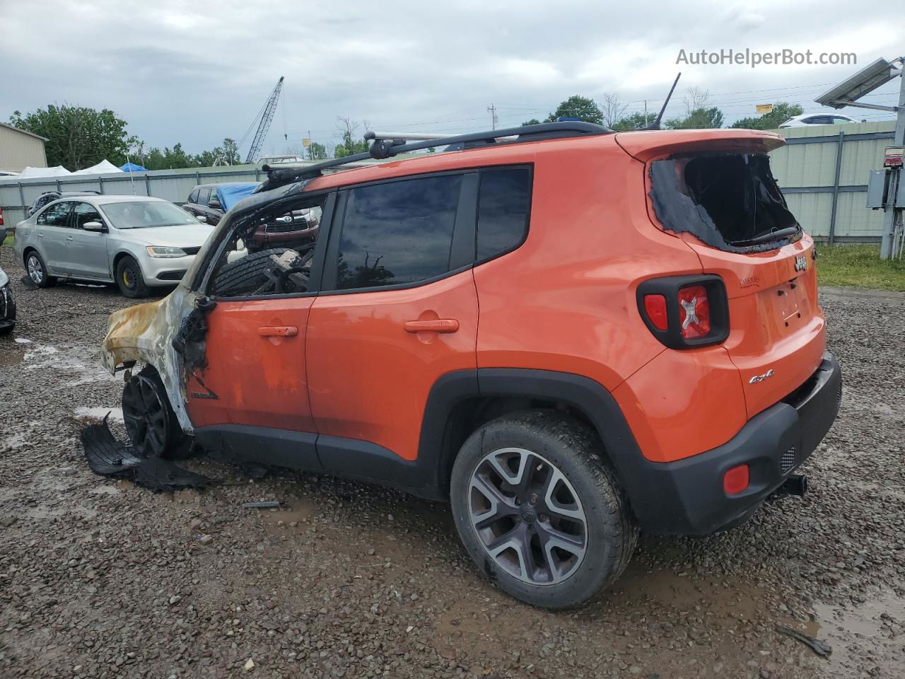 2015 Jeep Renegade Latitude Orange vin: ZACCJBBT2FPC35211