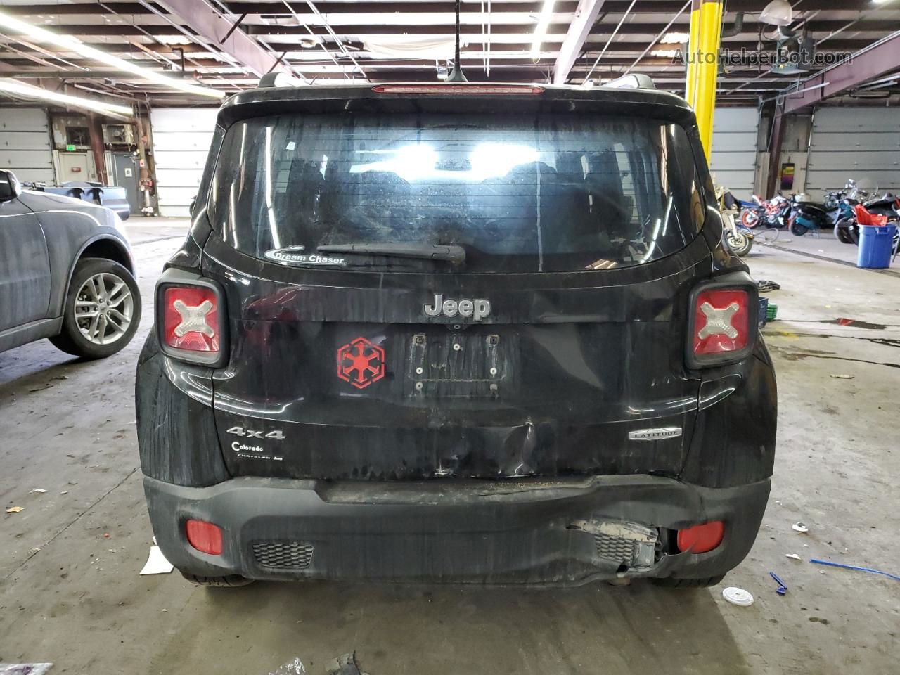 2015 Jeep Renegade Latitude Black vin: ZACCJBBT4FPB22795