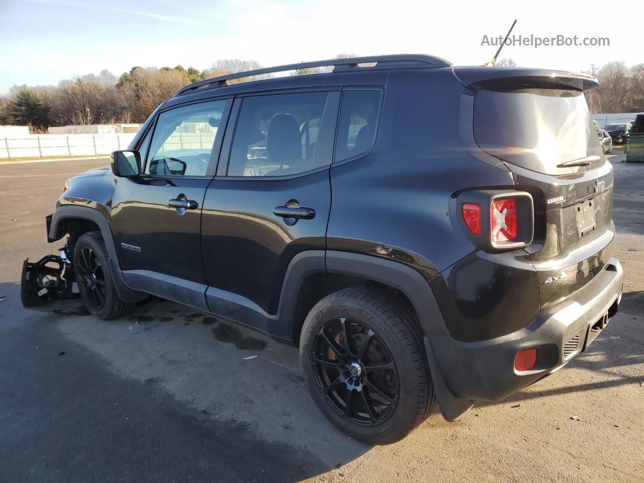 2015 Jeep Renegade Latitude Black vin: ZACCJBBT5FPC35588