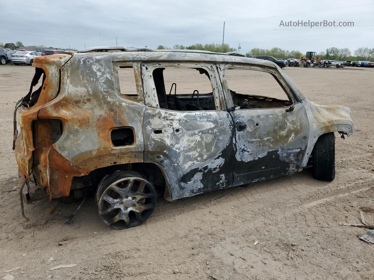 2015 Jeep Renegade Latitude Burn vin: ZACCJBBT7FPB24363