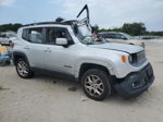 2015 Jeep Renegade Latitude Серебряный vin: ZACCJBBT7FPC04052