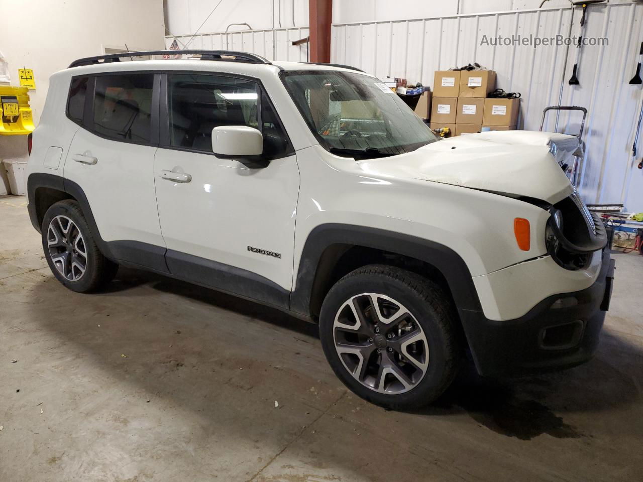 2015 Jeep Renegade Latitude Белый vin: ZACCJBBT7FPC16234