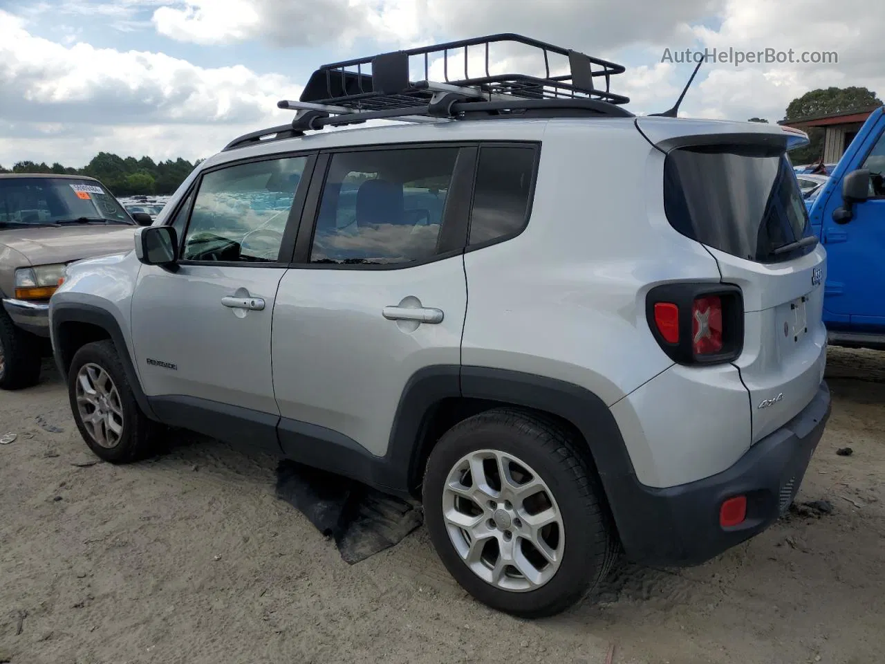 2015 Jeep Renegade Latitude Silver vin: ZACCJBBT8FPB40183