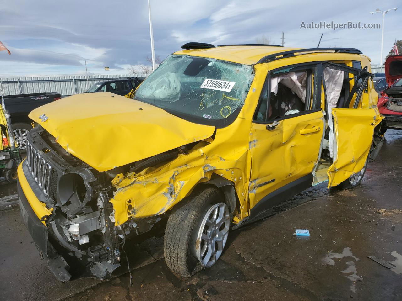 2015 Jeep Renegade Latitude Yellow vin: ZACCJBBTXFPC24893