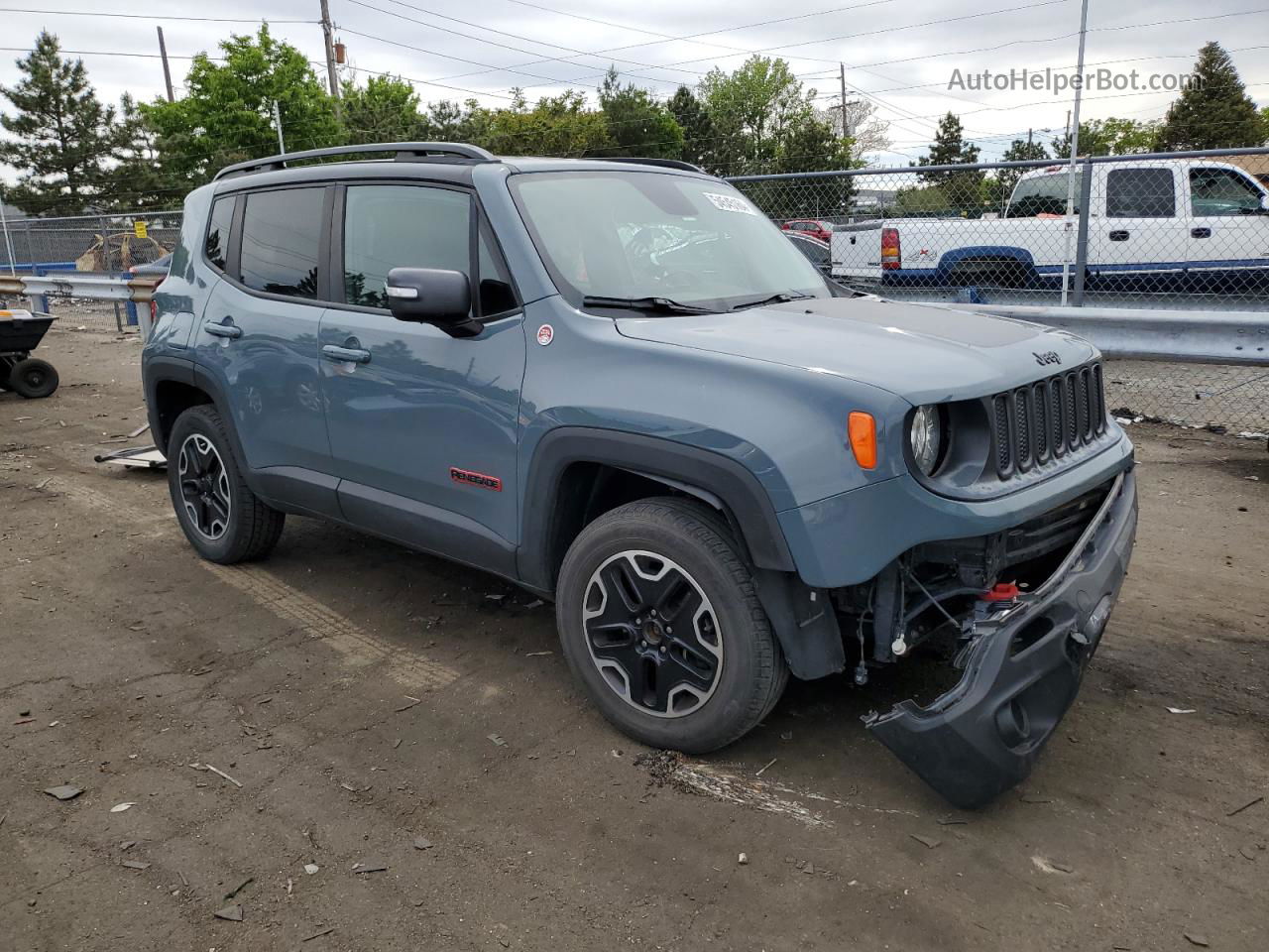 2017 Jeep Renegade Trailhawk Gray vin: ZACCJBCB0HPG30691