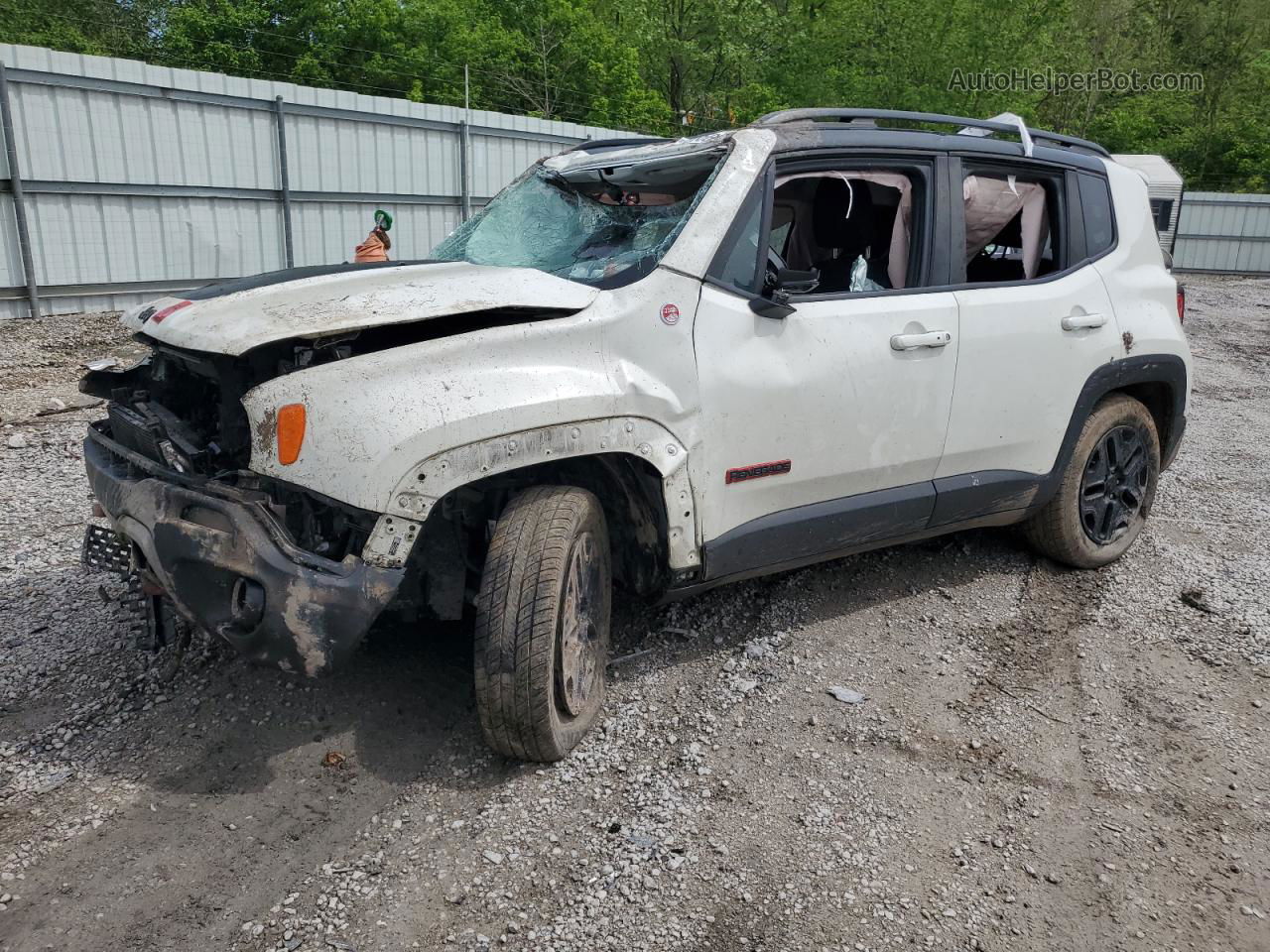 2018 Jeep Renegade Trailhawk White vin: ZACCJBCB2JPH37411