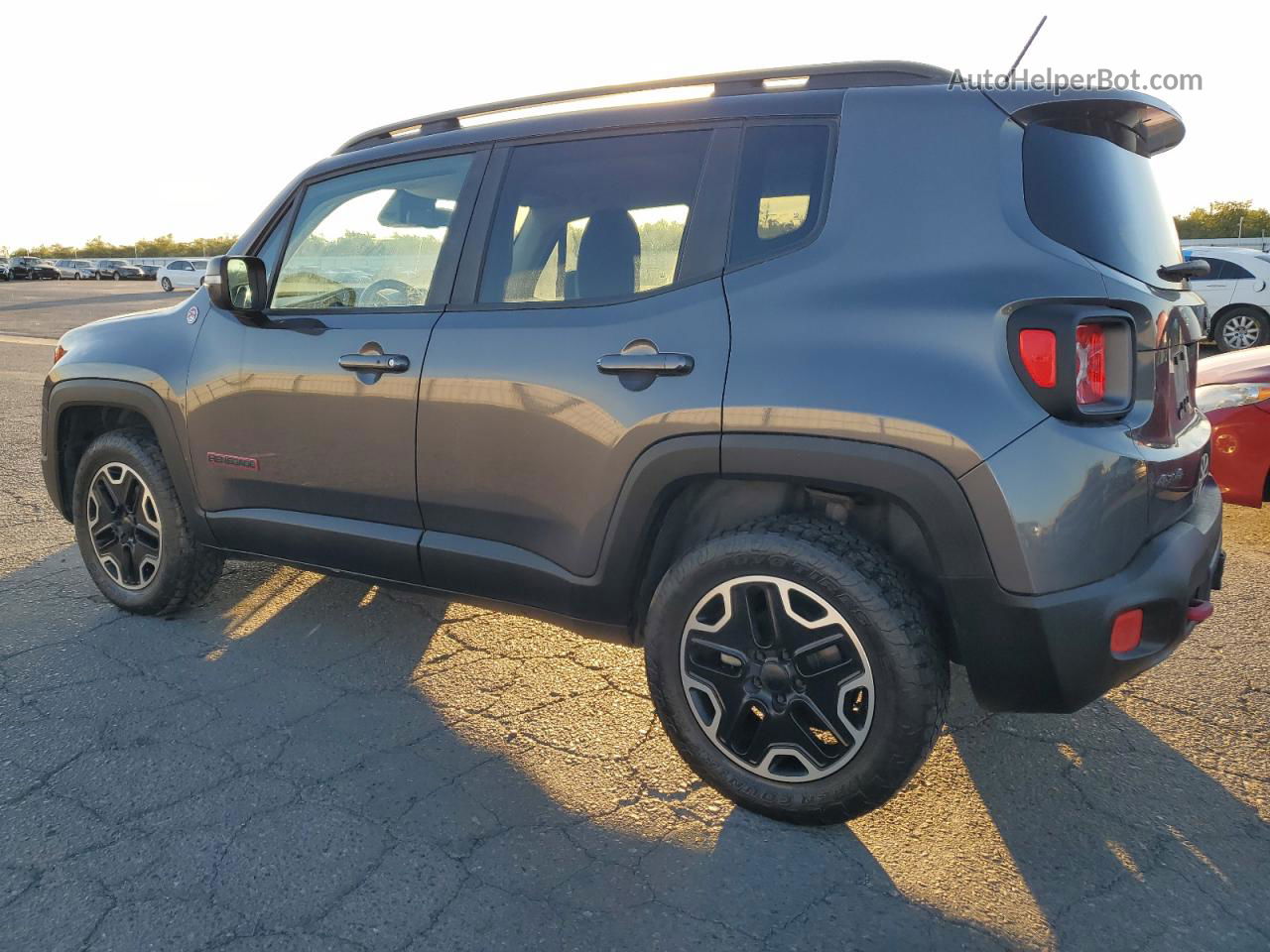 2017 Jeep Renegade Trailhawk Gray vin: ZACCJBCB3HPG12072