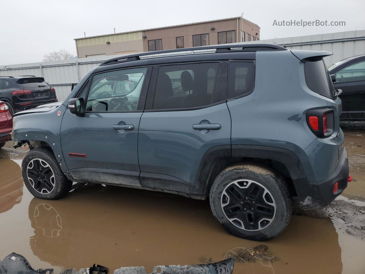 2017 Jeep Renegade Trailhawk Серый vin: ZACCJBCB3HPG54483