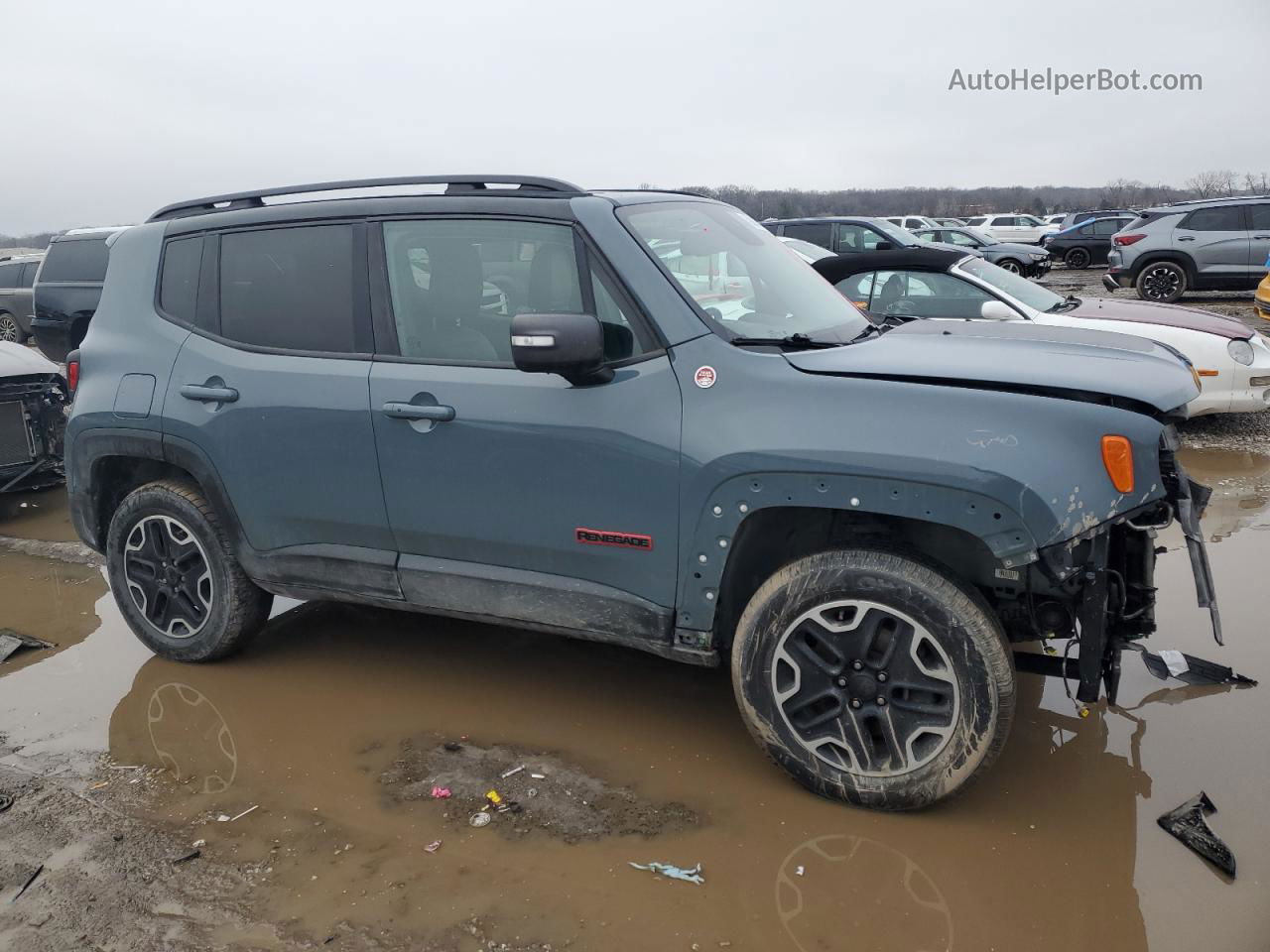 2017 Jeep Renegade Trailhawk Gray vin: ZACCJBCB3HPG54483