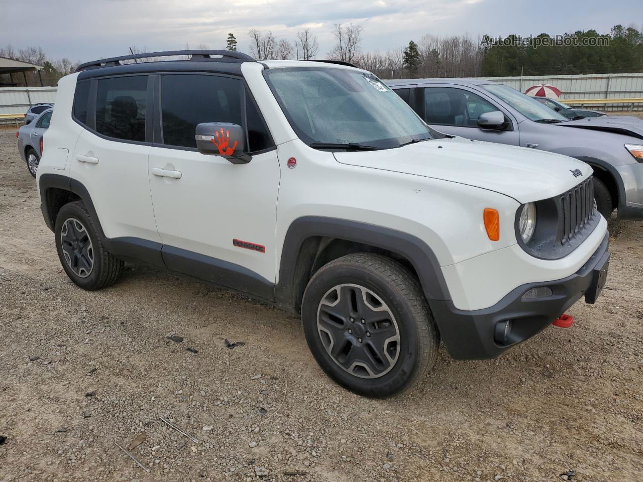 2017 Jeep Renegade Trailhawk White vin: ZACCJBCB4HPE57581