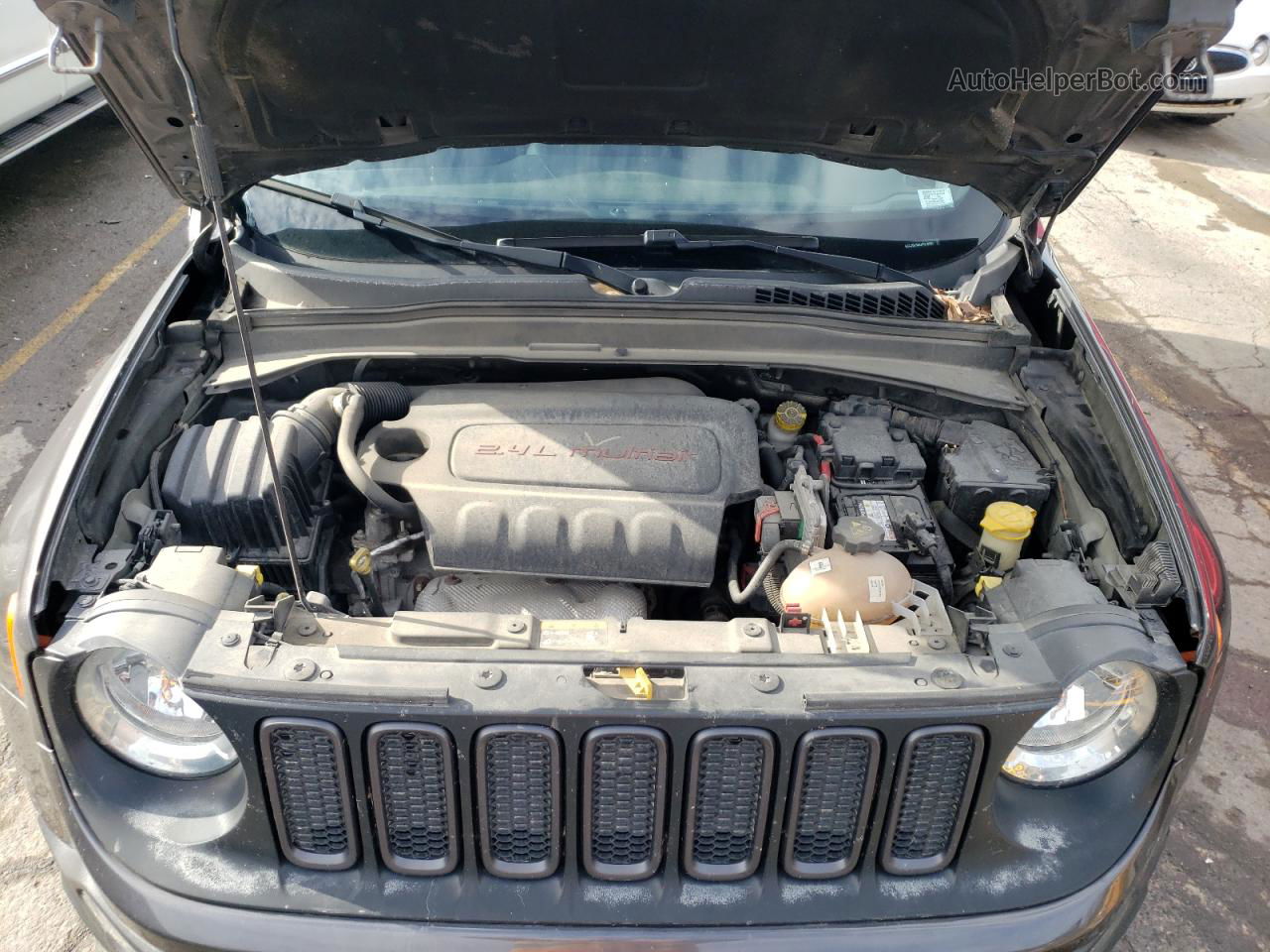 2018 Jeep Renegade Trailhawk Gray vin: ZACCJBCB4JPG78992