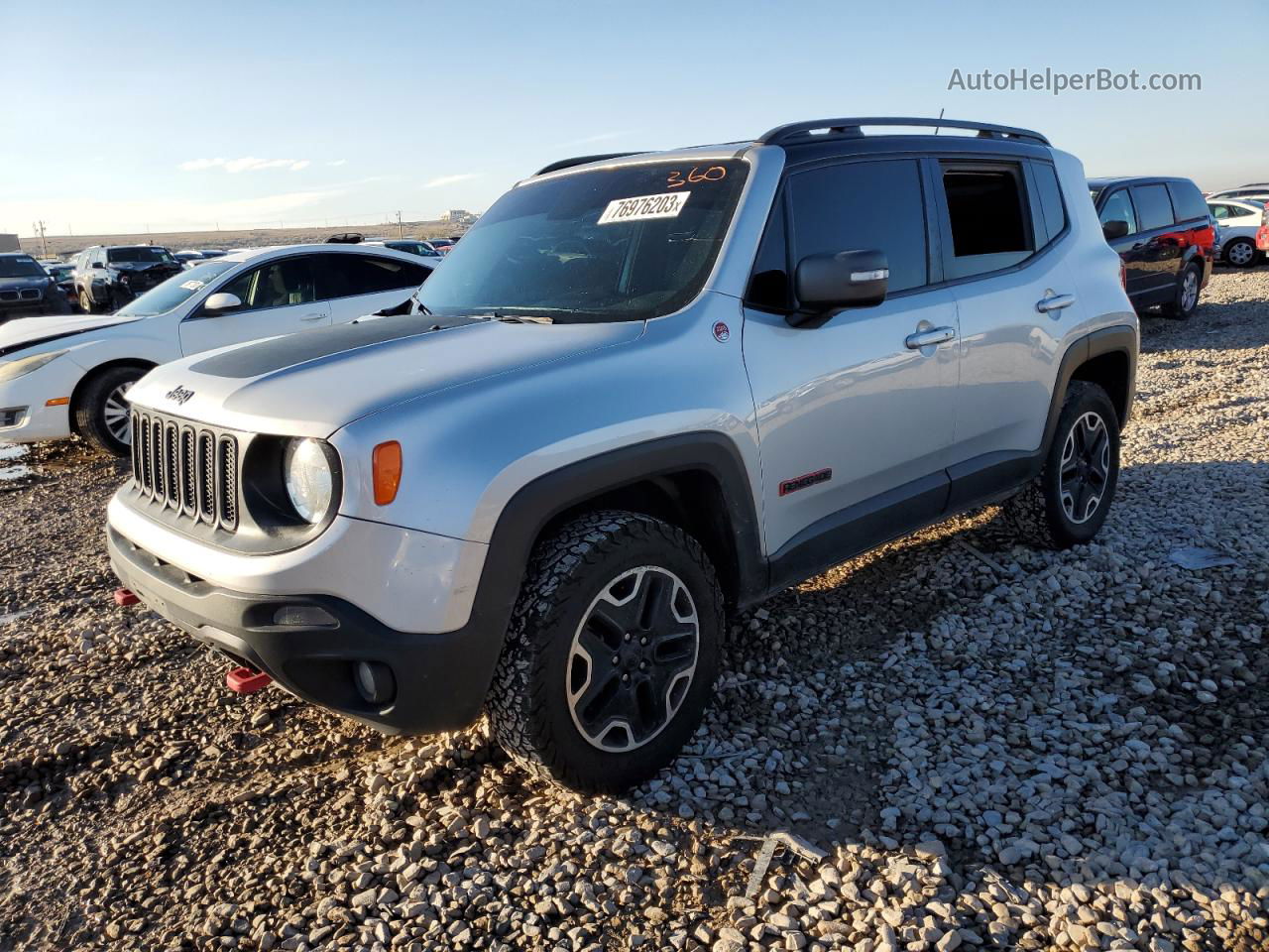 2017 Jeep Renegade Trailhawk Silver vin: ZACCJBCB6HPE51796