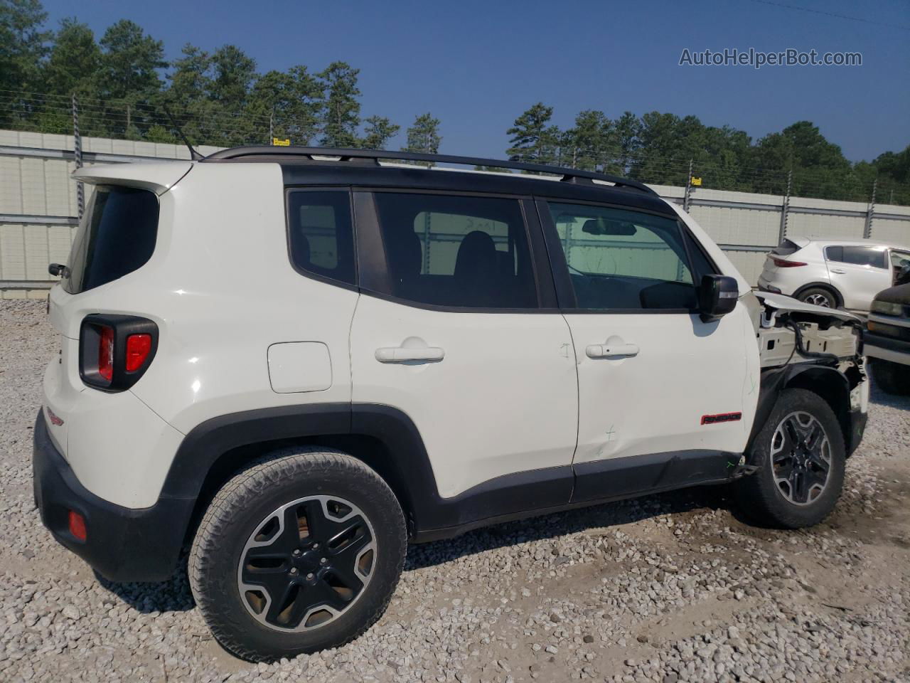 2017 Jeep Renegade Trailhawk White vin: ZACCJBCB6HPF80976