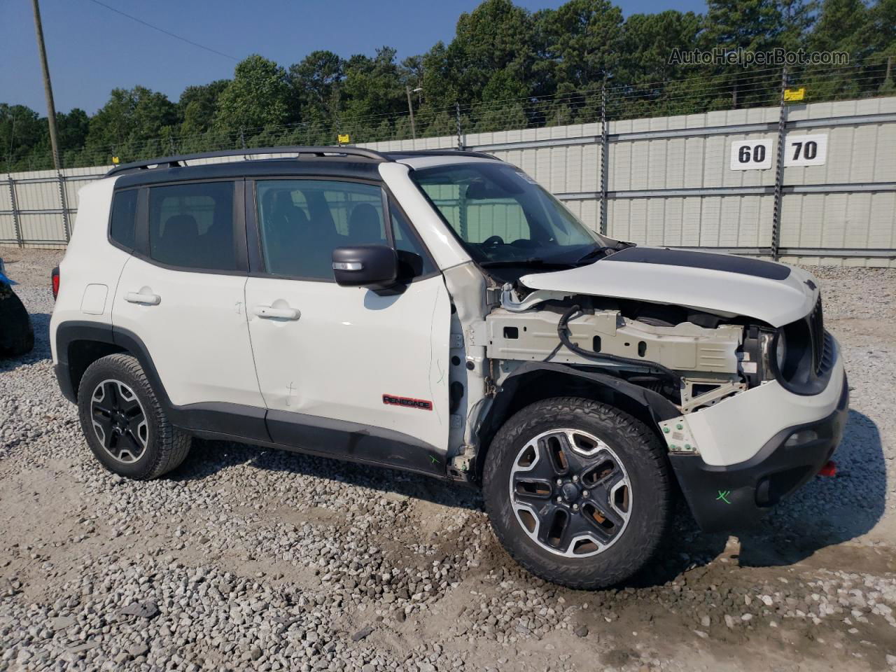 2017 Jeep Renegade Trailhawk White vin: ZACCJBCB6HPF80976