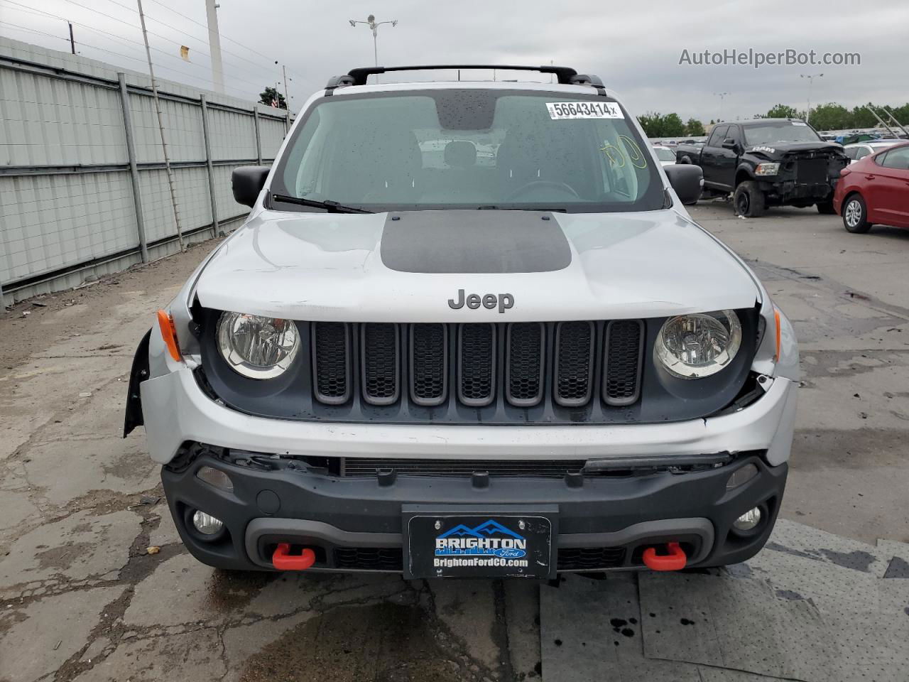 2018 Jeep Renegade Trailhawk Silver vin: ZACCJBCB9JPH69045