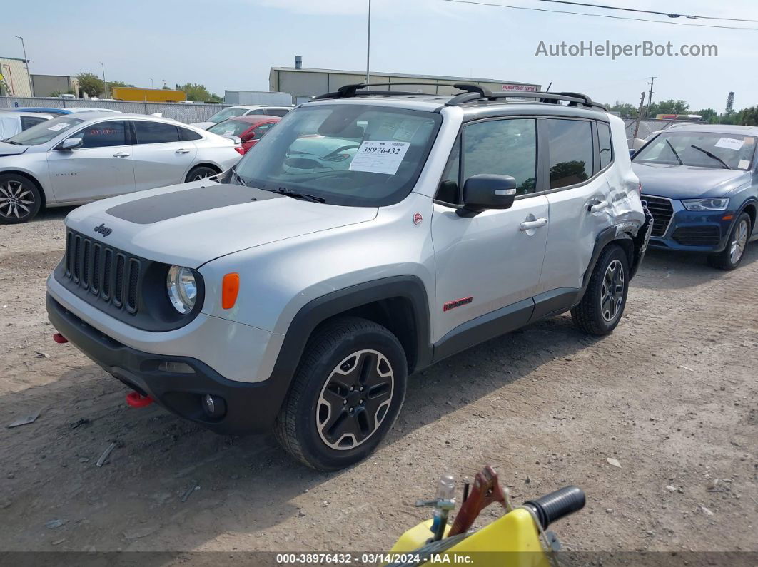 2017 Jeep Renegade Trailhawk 4x4 Silver vin: ZACCJBCBXHPE80380