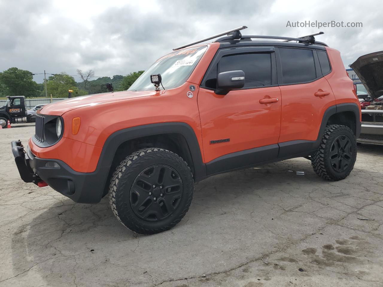 2015 Jeep Renegade Trailhawk Orange vin: ZACCJBCT0FPB74981