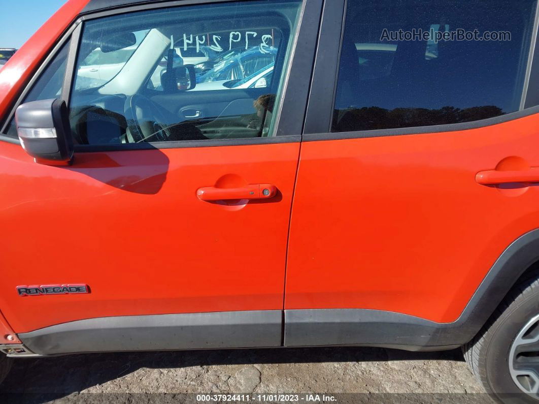 2015 Jeep Renegade Trailhawk Orange vin: ZACCJBCT3FPC21123