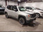 2015 Jeep Renegade Trailhawk Silver vin: ZACCJBCT6FPB21937