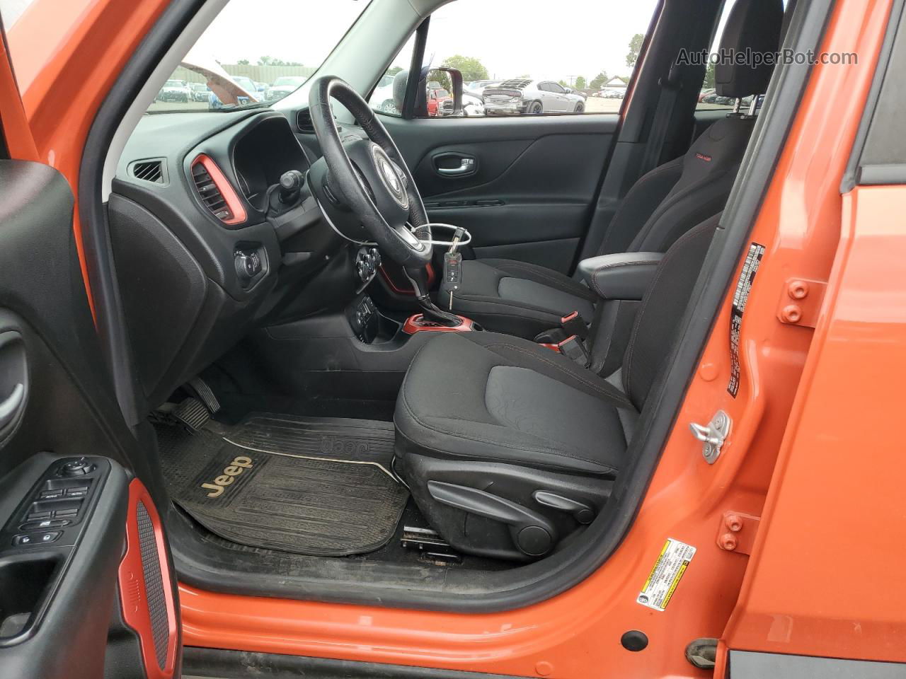 2015 Jeep Renegade Trailhawk Orange vin: ZACCJBCT8FPB46421