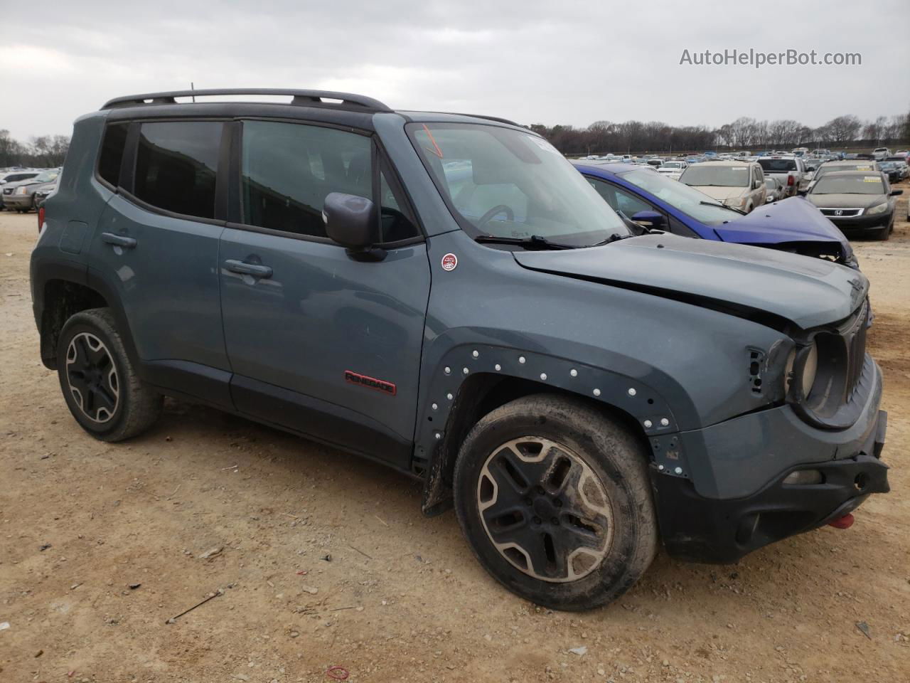 2015 Jeep Renegade Trailhawk Gray vin: ZACCJBCT9FPC11101