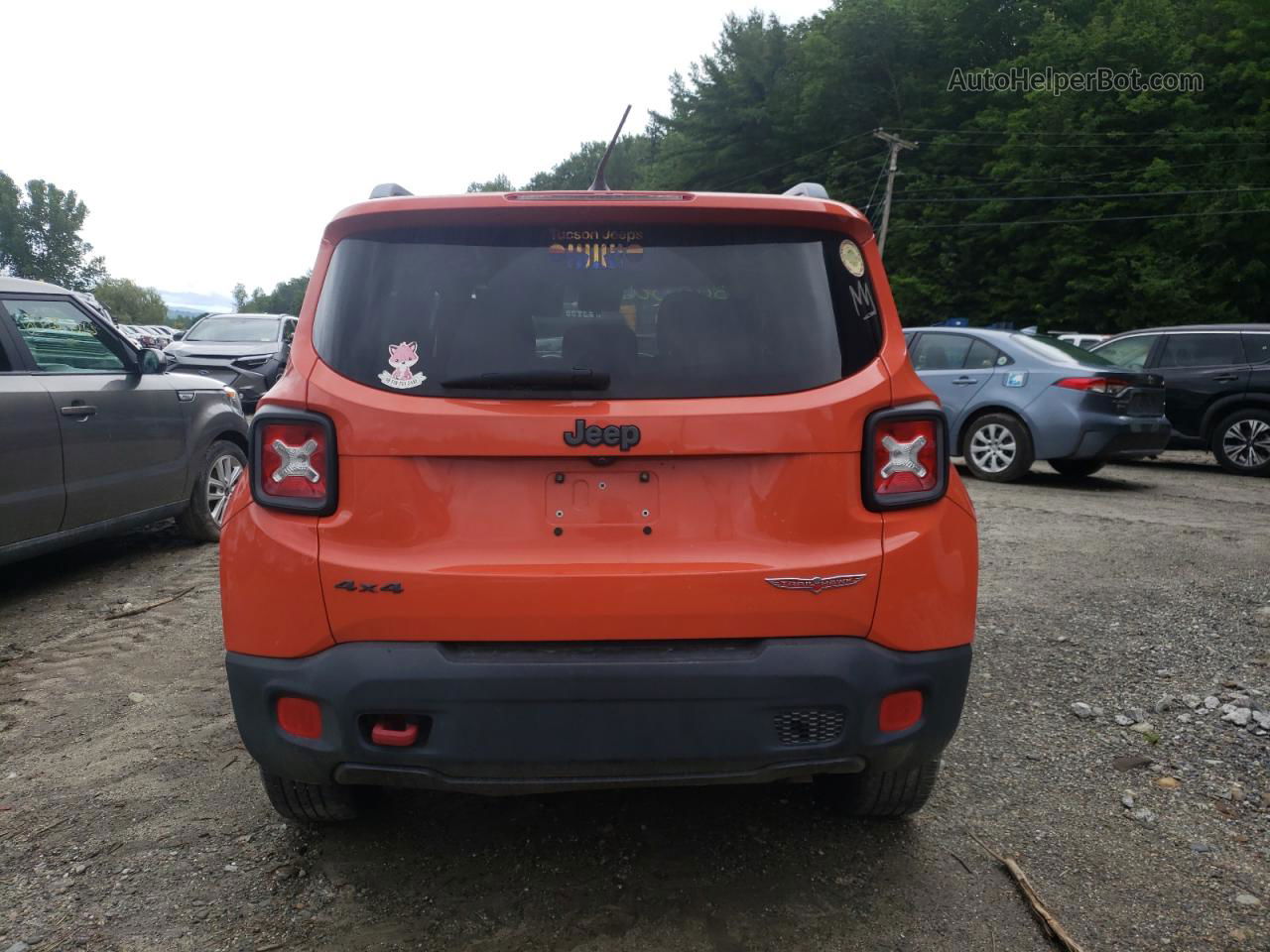 2015 Jeep Renegade Trailhawk Orange vin: ZACCJBCT9FPC44468