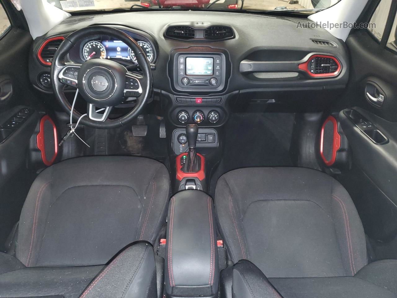 2015 Jeep Renegade Trailhawk Черный vin: ZACCJBCTXFPC41868