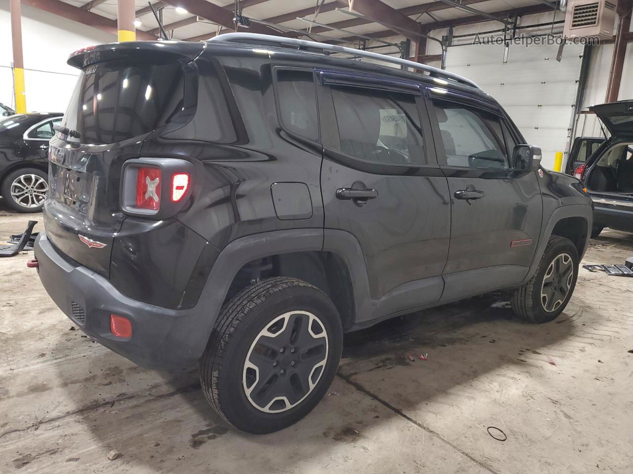 2015 Jeep Renegade Trailhawk Black vin: ZACCJBCTXFPC41868