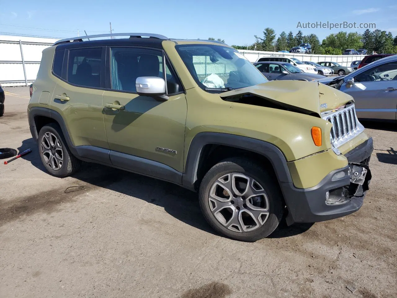 2015 Jeep Renegade Limited Зеленый vin: ZACCJBDT0FPB54585