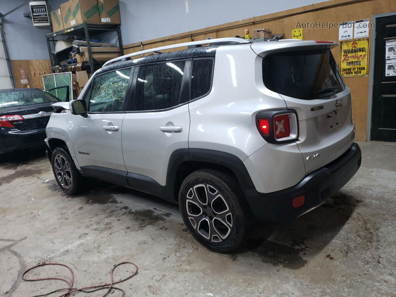 2015 Jeep Renegade Limited Silver vin: ZACCJBDT1FPC45144