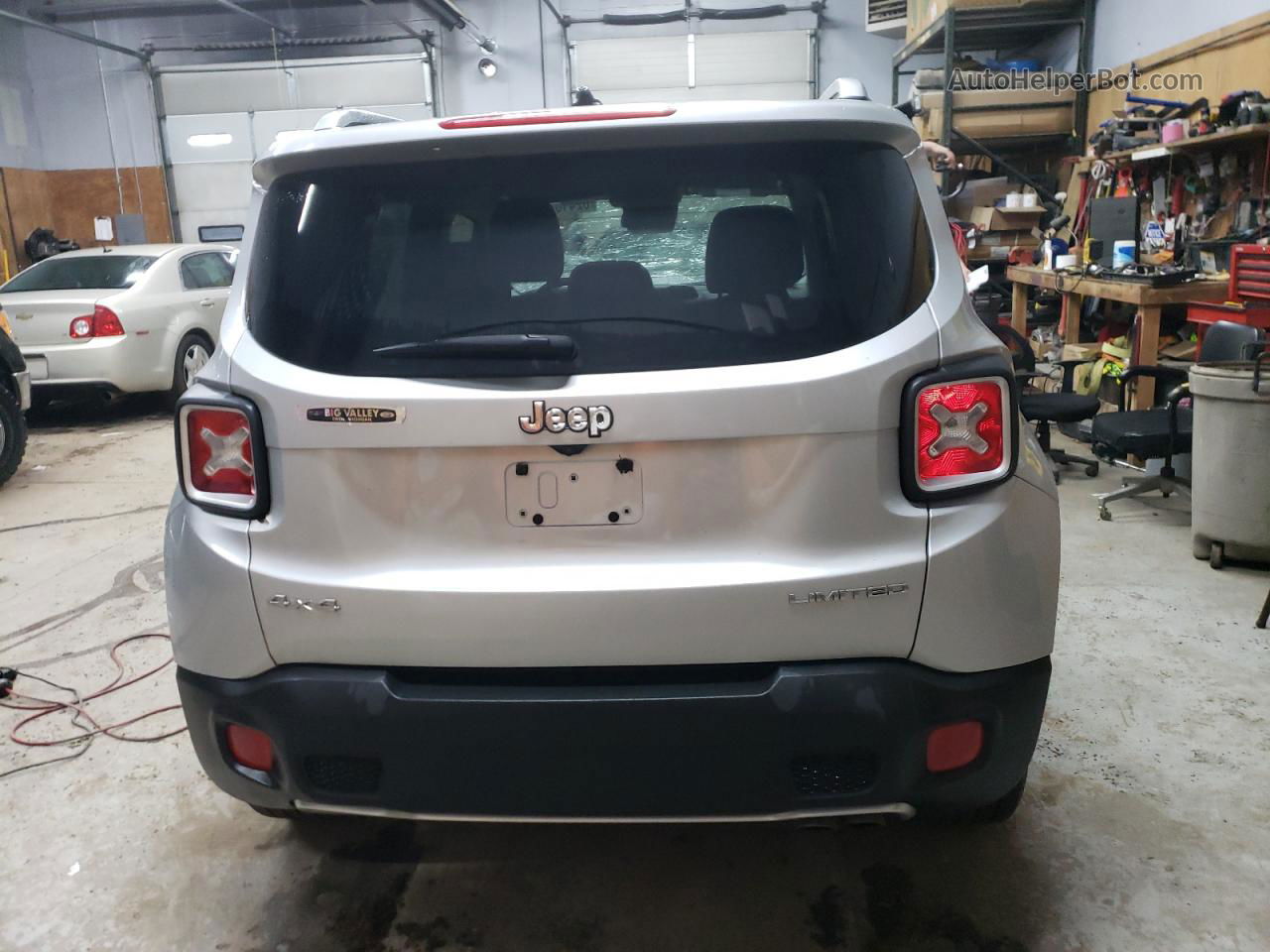 2015 Jeep Renegade Limited Silver vin: ZACCJBDT1FPC45144